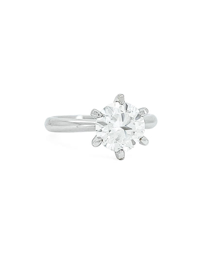 Moonlight Classic Round Moissanite Ring