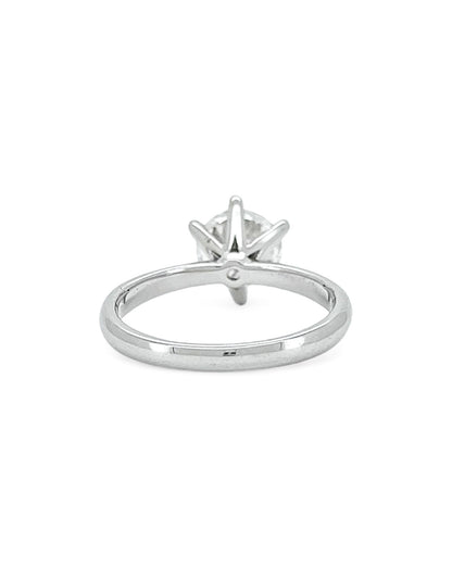 Moonlight Classic Round Moissanite Ring