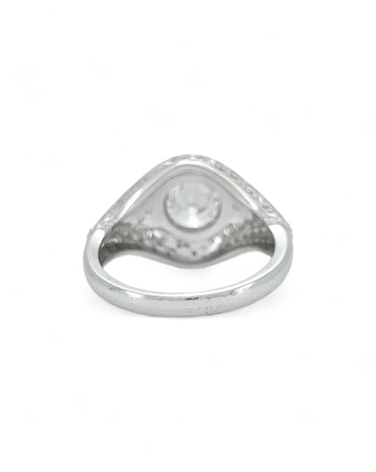 Heirloom Round Diamond Ring