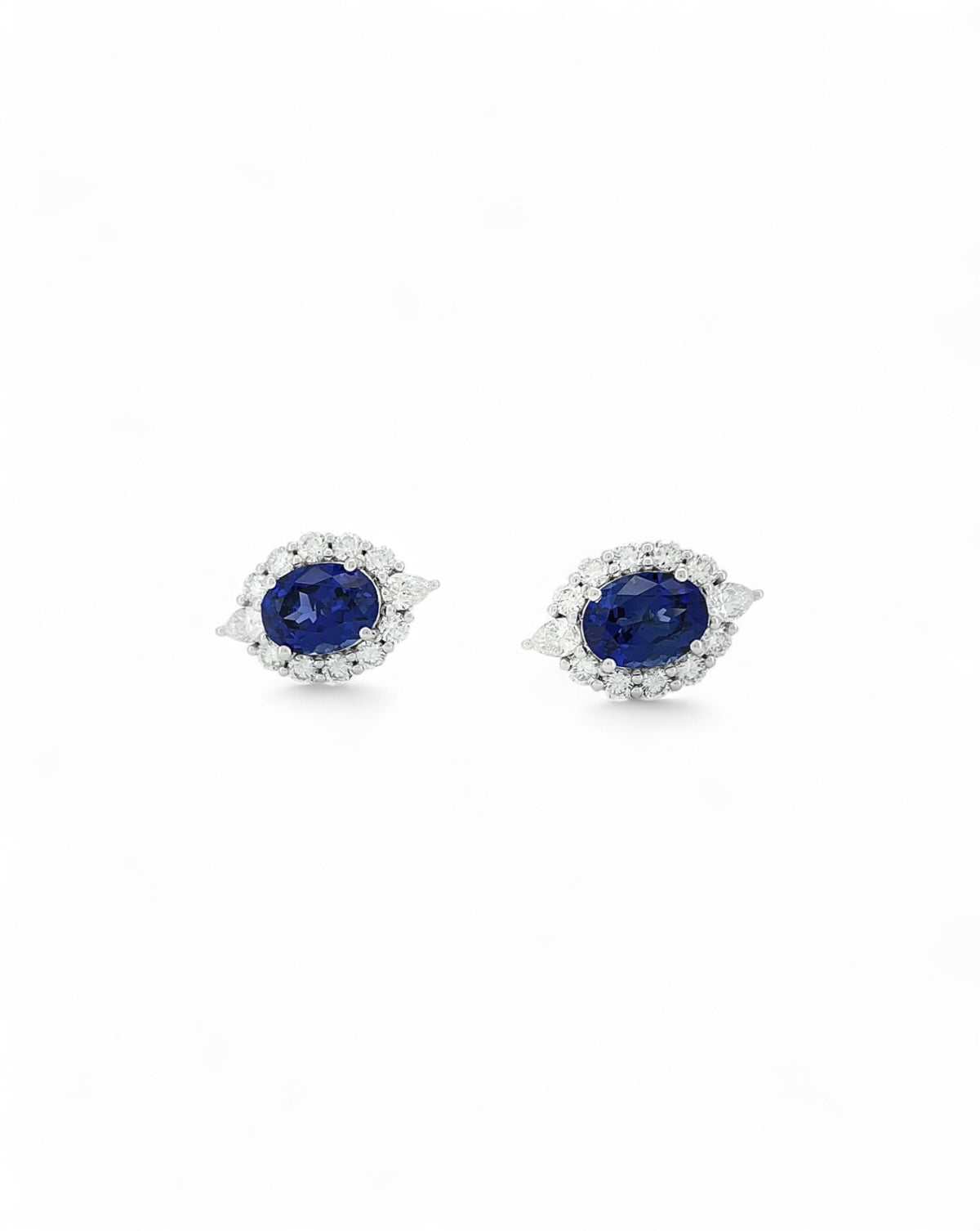 Heirloom Exquisite Sapphire Stud Earrings