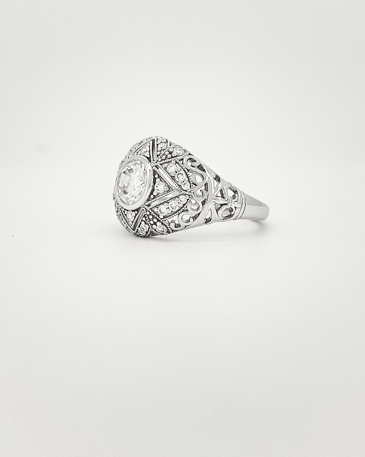 Heirloom Duchess Art Deco Diamond Ring